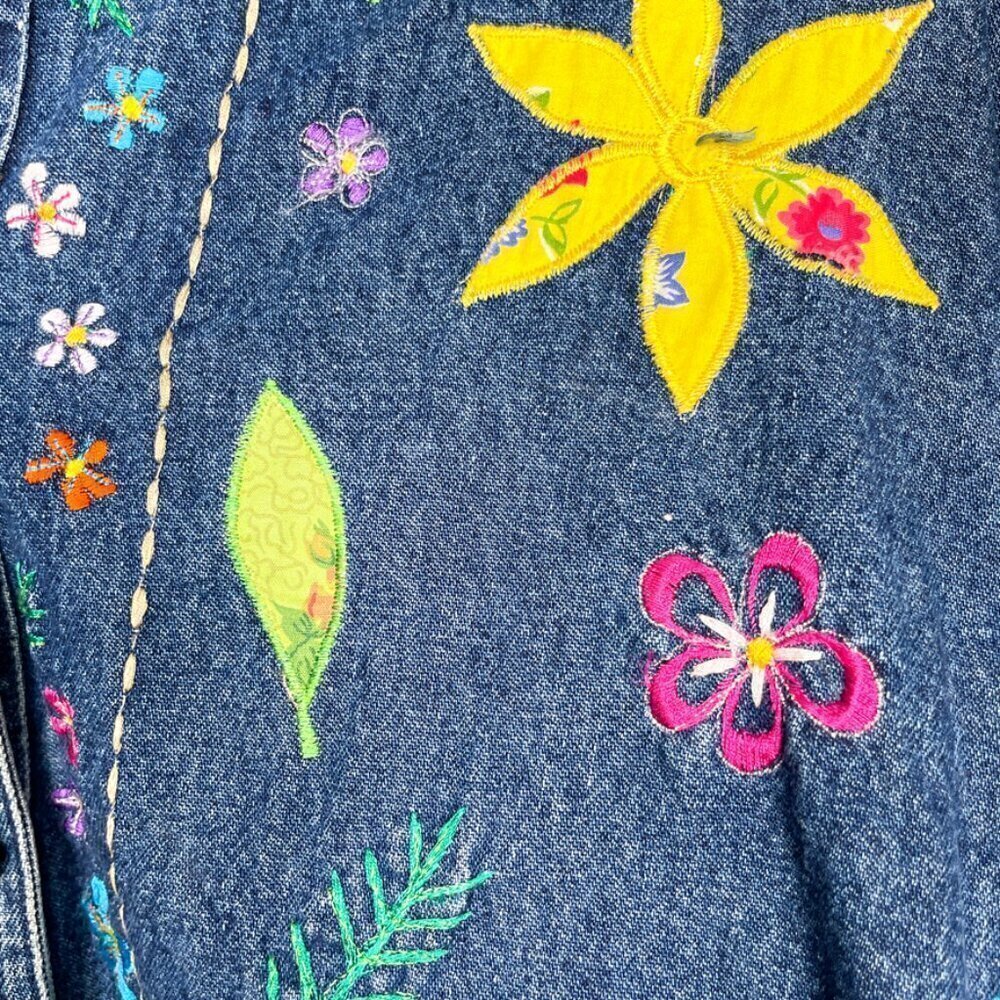 New Directions Size: M Floral Embroidered Denim Jean Jacket | VTG Funky 90s Y2k= - Picture 4 of 6